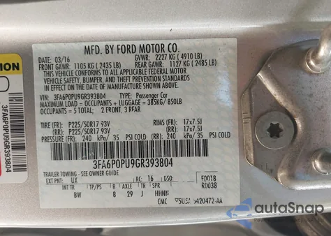 2016 Ford Fusion Energi Se Luxury z USA, uszkodzony, nr VIN 3FA6P0PU9GR393804